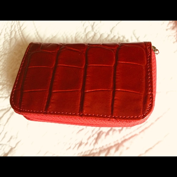 Glossy bright red real leather key chain zipped coin purse croc pattern New box - Picture 2 of 5